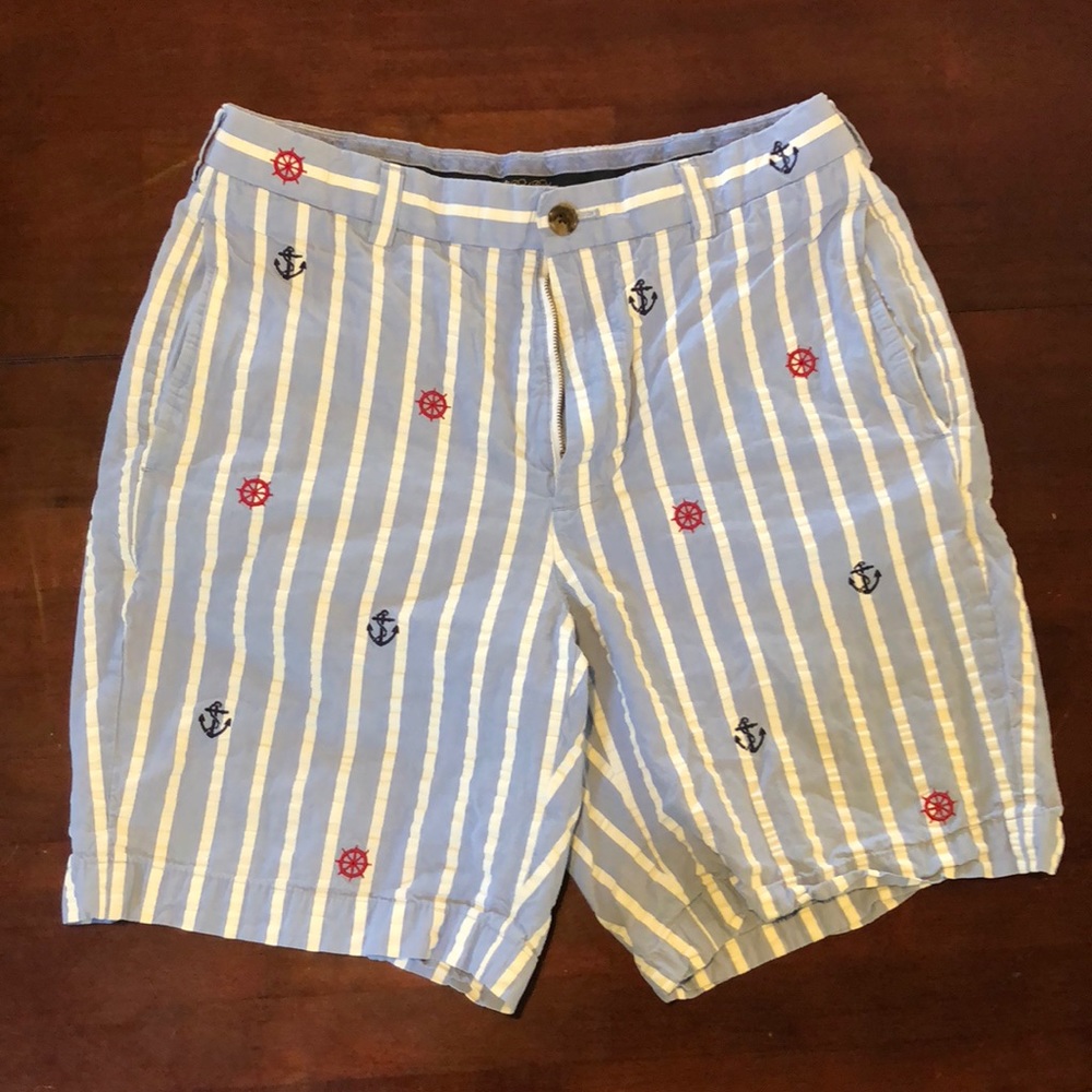 Brooks Brothers shorts W32 in Very Good Condition